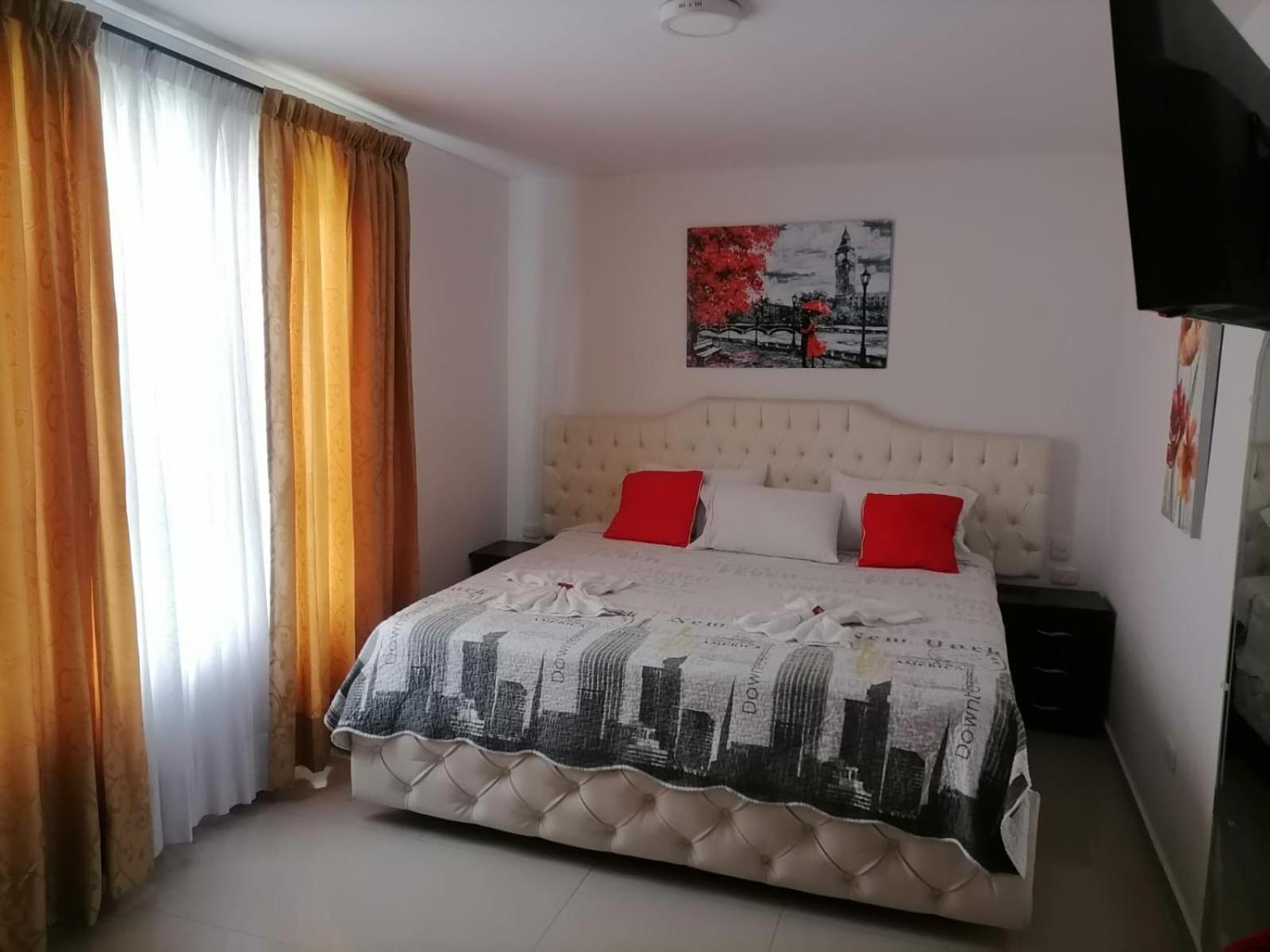 Hotel Big Ben Malaga Santander ภายนอก รูปภาพ
