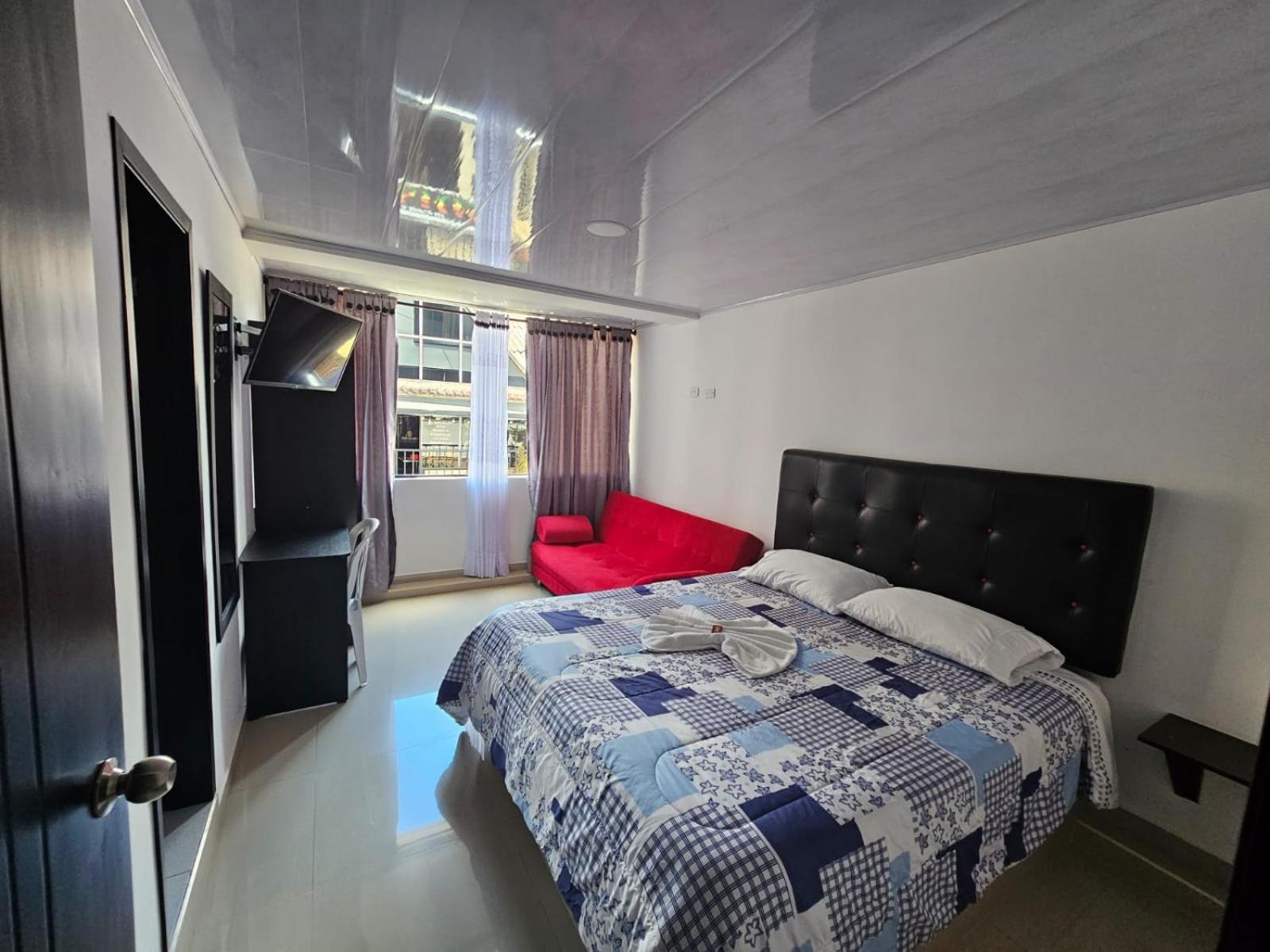 Hotel Big Ben Malaga Santander ภายนอก รูปภาพ